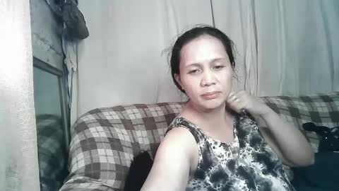 sexy_zapphire2024 online show from December 3, 2024, 7:43 am