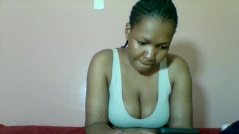 Snapshot of sexyapple2002 chatting on November 25, 2025, 12:05 pm sexyapple2002 online show from November 25, 2025, 12:05 pm