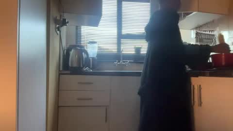 sexyasszeeee online show from July 16, 2026, 10:54 am