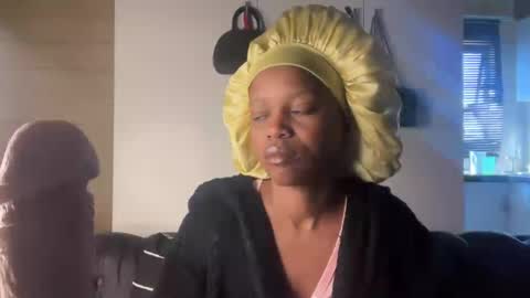 sexyasszeeee online show from July 19, 2026, 9:35 am