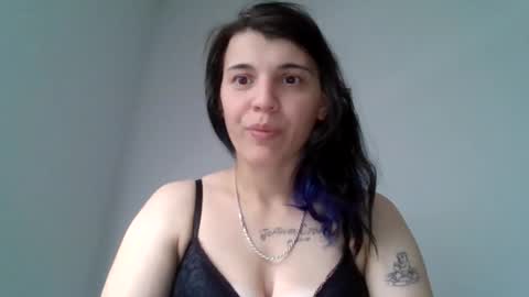 sexybaddiespell online show from April 23, 2026, 9:17 pm