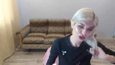 Snapshot of sexybeatriice chatting on January 7, 2025, 7:20 am sexybeatriice online show from January 7, 2025, 7:20 am