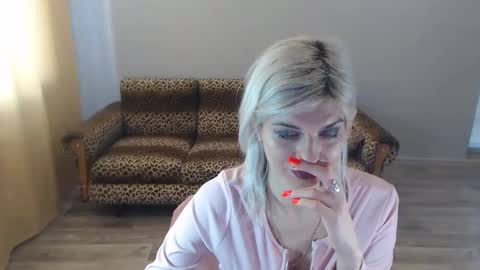 Snapshot of sexybeatriice chatting on January 12, 2025, 11:28 am sexybeatriice online show from January 12, 2025, 11:28 am