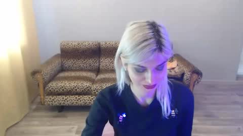 Snapshot of sexybeatriice chatting on January 26, 2025, 10:23 am sexybeatriice online show from January 26, 2025, 10:23 am