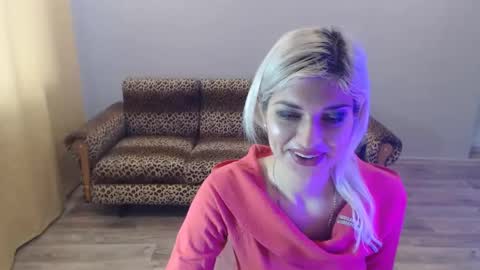 Snapshot of sexybeatriice chatting on February 1, 2025, 7:05 am sexybeatriice online show from February 1, 2025, 7:05 am