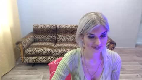 Snapshot of sexybeatriice chatting on October 21, 2025, 6:25 am sexybeatriice online show from October 21, 2025, 6:25 am