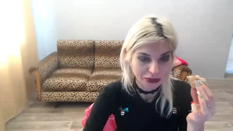 sexybeatriice online show from January 13, 2026, 7:24 am