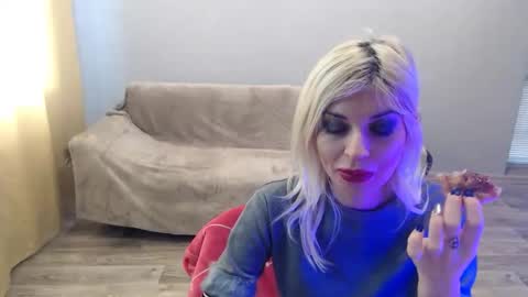 sexybeatriice online show from January 17, 2026, 7:24 am