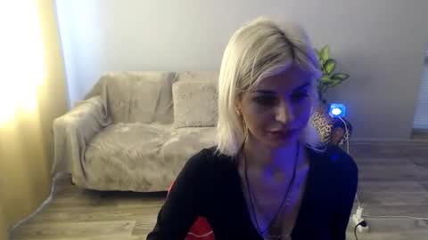 Snapshot of sexybeatriice chatting on May 10, 2026, 6:18 am sexybeatriice online show from May 10, 2026, 6:18 am