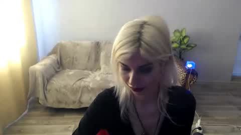 Snapshot of sexybeatriice chatting on May 12, 2026, 6:21 am sexybeatriice online show from May 12, 2026, 6:21 am