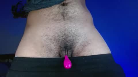 Snapshot of sexyboy_bigclit chatting on January 13, 2026, 8:52 am Iker online show from January 13, 2026, 8:52 am