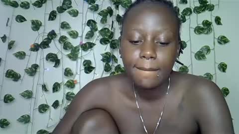 Snapshot of sexybree_love chatting on December 5, 2024, 11:49 am sexybree_love online show from December 5, 2024, 11:49 am