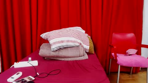 sexybustyboobs online show from January 8, 2026, 5:15 pm