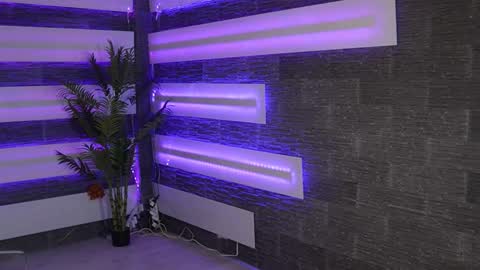 Celline online show from February 23, 2026, 5:27 am