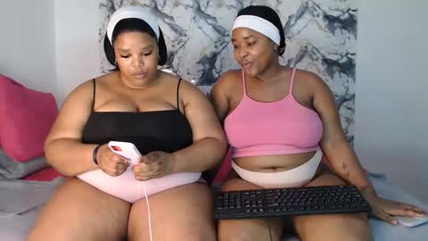 Snapshot of sexychill2000 chatting on April 18, 2026, 8:31 pm SEXYCHILL online show from April 18, 2026, 8:31 pm