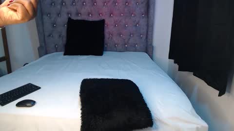 sexychocco online show from December 14, 2025, 5:57 am