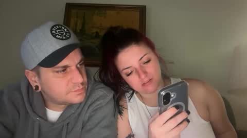 sexycouple41110 online show from February 27, 2026, 4:23 am