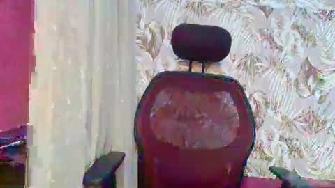 sexydoll32 online show from May 1, 2026, 6:45 pm