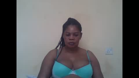 Snapshot of sexydove2 chatting on March 2, 2025, 7:10 am EMILY online show from March 2, 2025, 7:10 am