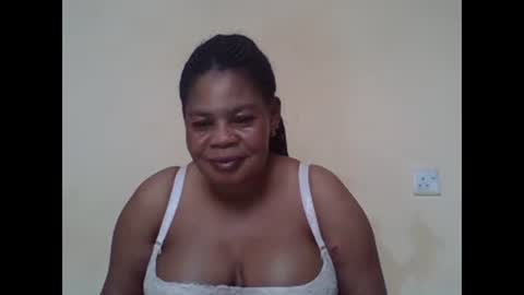 Snapshot of sexydove2 chatting on March 10, 2025, 12:04 pm EMILY online show from March 10, 2025, 12:04 pm
