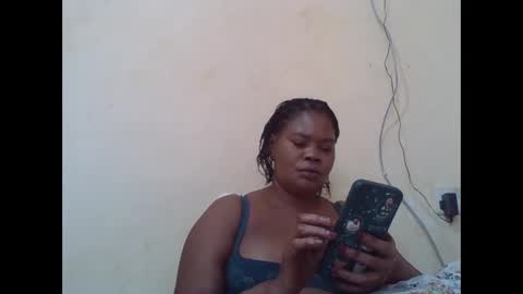 Snapshot of sexydove2 chatting on October 1, 2025, 6:36 pm EMILY online show from October 1, 2025, 6:36 pm