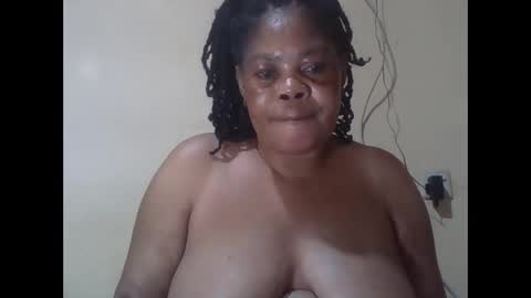 Snapshot of sexydove2 chatting on April 26, 2026, 7:00 pm EMILY online show from April 26, 2026, 7:00 pm