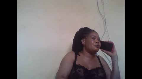 Snapshot of sexydove2 chatting on May 26, 2026, 6:53 am EMILY online show from May 26, 2026, 6:53 am