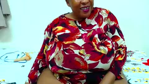 sexyebonylove89 online show from December 6, 2024, 8:40 pm