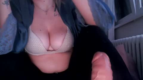     .... ............ Onlyfans   online show from January 29, 2025, 8:35 pm