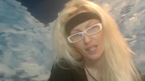 Snapshot of sexyeni chatting on December 11, 2024, 3:02 am ENI pvt moan your name WHEN I M NOT online you tell me in SNAPCHAT deal yes add me... FREE TWITTER magiconline101...... online show from December 11, 2024, 3:02 am