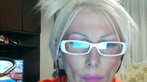 Snapshot of sexyeni chatting on June 20, 2026, 10:45 pm ENI pvt moan your name WHEN I M NOT online you tell me in SNAPCHAT deal yes add me... FREE TWITTER magiconline101...... online show from June 20, 2026, 10:45 pm