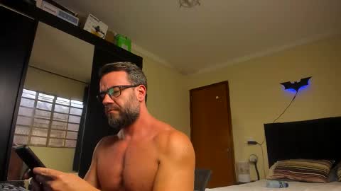 Snapshot of sexyflightz chatting on November 11, 2025, 4:18 pm chris online show from November 11, 2025, 4:18 pm