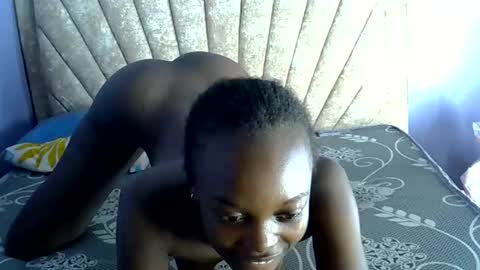 Snapshot of sexyicey99 chatting on April 8, 2026, 2:00 am SexyIcey online show from April 8, 2026, 2:00 am