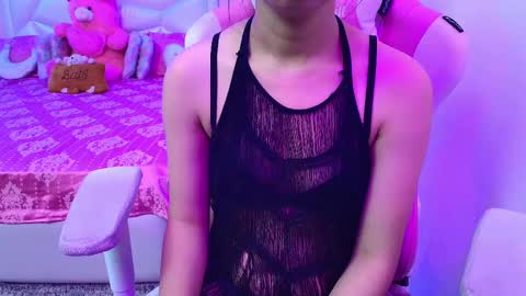 sexyislive online show from March 4, 2025, 5:00 am