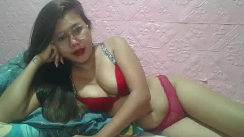 sexyjessa20 online show from April 9, 2026, 12:32 am