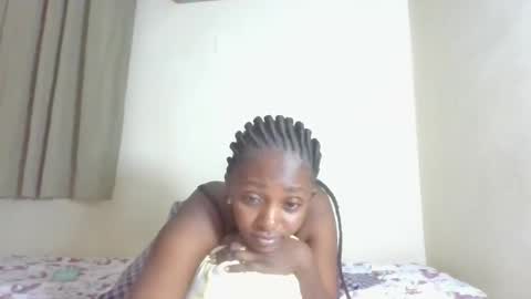 JOAN online show from October 30, 2025, 8:42 pm