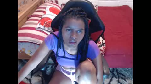 sexyjustin202 online show from December 3, 2024, 6:59 am