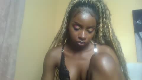 Snapshot of sexykitten200 chatting on November 23, 2025, 6:52 pm SexyKitty online show from November 23, 2025, 6:52 pm