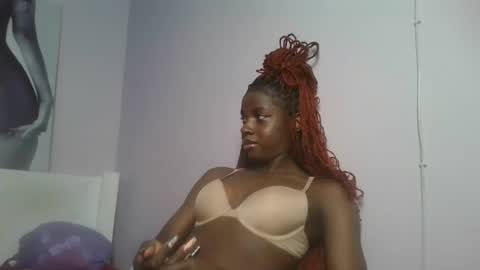 Snapshot of sexykitten200 chatting on December 13, 2025, 7:53 pm SexyKitty online show from December 13, 2025, 7:53 pm