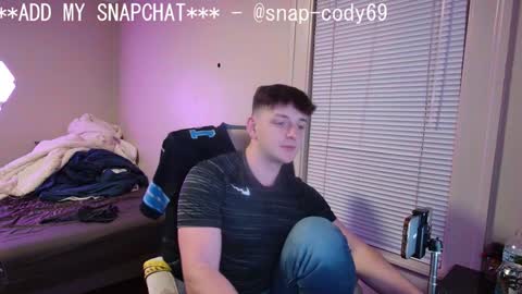 Snapshot of sexylax69 chatting on December 3, 2024, 1:30 am sexylax69 online show from December 3, 2024, 1:30 am