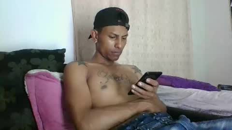 Sexy leon online show from November 24, 2025, 2:06 pm