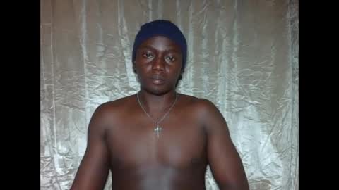 sexylinkebony2 online show from April 16, 2026, 9:10 am