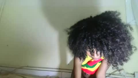 Elania online show from February 27, 2026, 4:18 pm