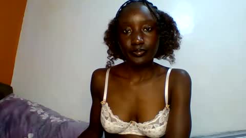 Snapshot of sexylucia5 chatting on June 11, 2026, 8:34 am sexylucia5 online show from June 11, 2026, 8:34 am