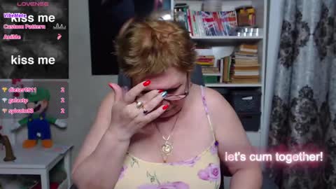 Snapshot of sexylynette4u chatting on March 4, 2025, 4:41 pm sexylynette4u online show from March 4, 2025, 4:41 pm