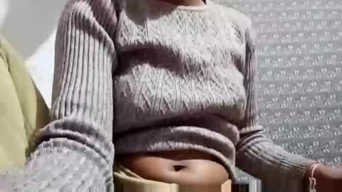 sexymaya8642 online show from November 15, 2025, 5:05 am