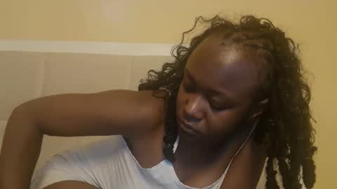 Snapshot of sexymia56 chatting on September 16, 2025, 6:36 am Miss mia online show from September 16, 2025, 6:36 am