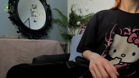 Sexy online show from October 30, 2025, 12:28 pm