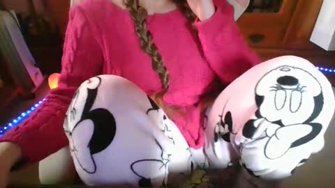 sexymisss24 online show from March 23, 2026, 4:33 pm