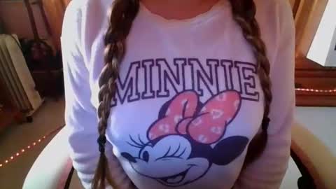 Snapshot of sexymisss24 chatting on April 17, 2026, 12:30 pm sexymisss24 online show from April 17, 2026, 12:30 pm